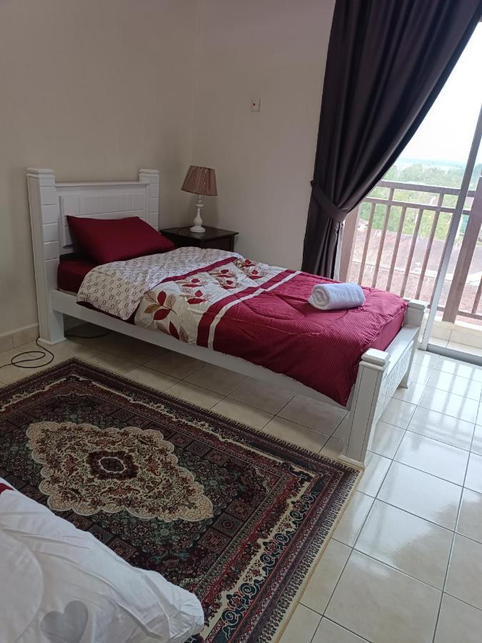 Sofea Inn Bukit Merah - Suria A7733 Kampong Selemat Esterno foto