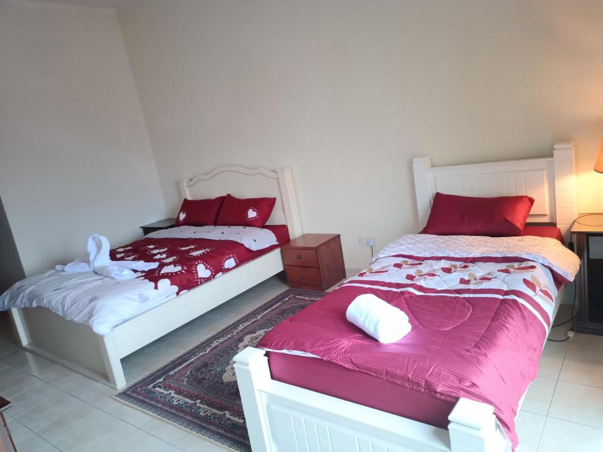 Sofea Inn Bukit Merah - Suria A7733 Kampong Selemat Esterno foto
